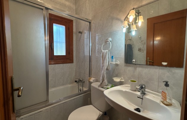 Herverkoop - Villa - Torrevieja - Los Balcones