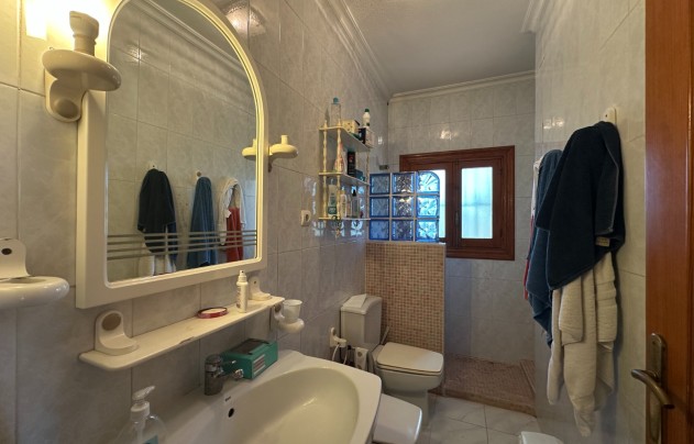 Herverkoop - Villa - Torrevieja - Los Balcones