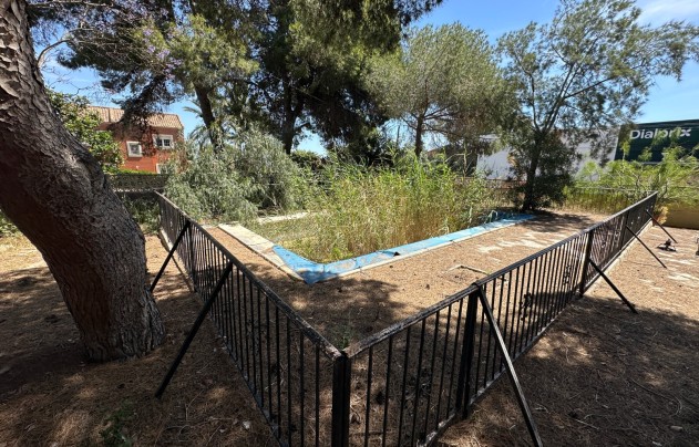 Herverkoop - Villa - Torrevieja - Los Balcones