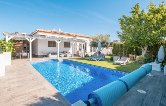 Reventa - Villa - San Fulgencio