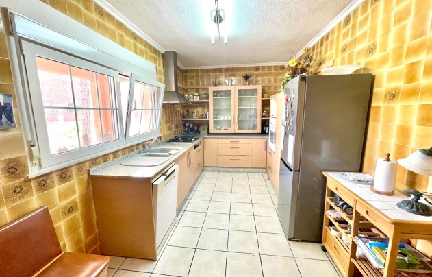 Resale - Villa - Benijofar - Pueblo