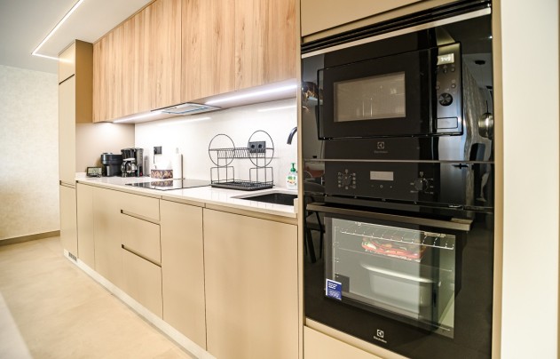 Herverkoop - Apartment - Torrevieja - Acequion