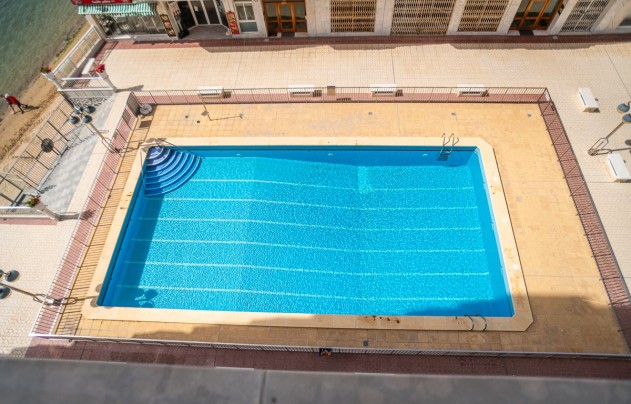 Herverkoop - Apartment - Torrevieja - Acequion