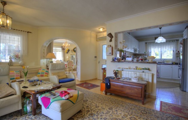 Resale - Villa - Benissa - Baladrar