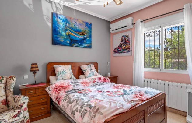 Reventa - Villa - Catral