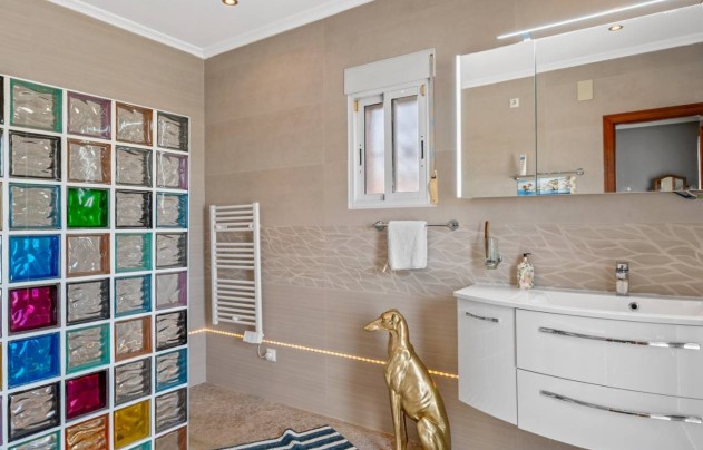 Reventa - Villa - Catral