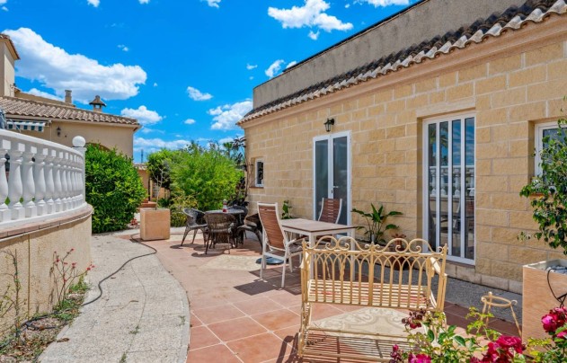 Reventa - Villa - Catral