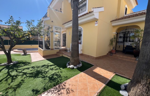 Revente - Villa - Orihuela Costa - Los Dolses