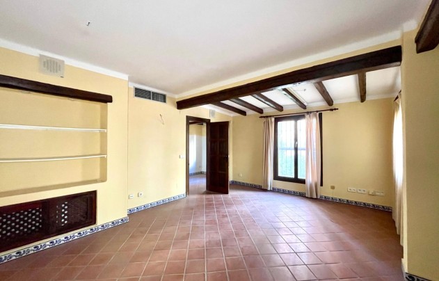 Reventa - Commercial - Torrevieja - Playa Los Locos