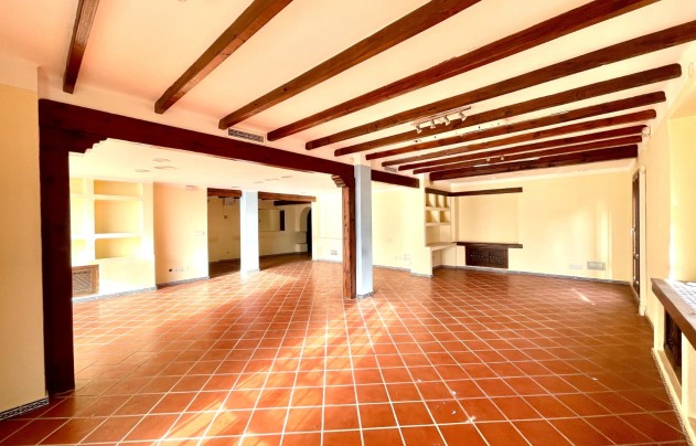 Reventa - Commercial - Torrevieja - Playa Los Locos