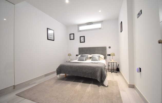 Reventa - Villa - Orihuela Costa - Lomas De Cabo Roig