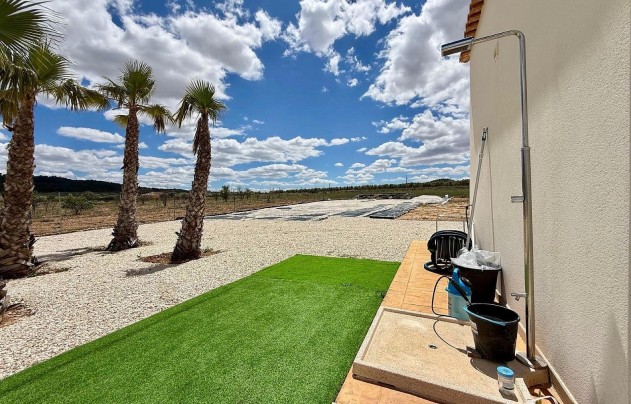 Resale - Villa - Salinas