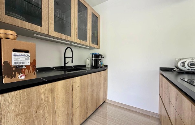Resale - Villa - Salinas