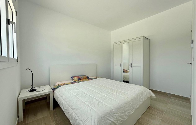 Resale - Villa - Salinas