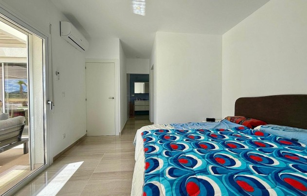 Resale - Villa - Salinas