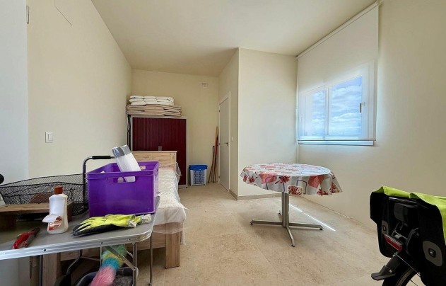 Resale - Villa - Salinas