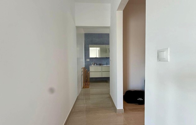 Resale - Villa - Salinas