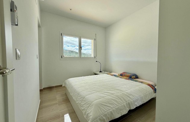 Resale - Villa - Salinas