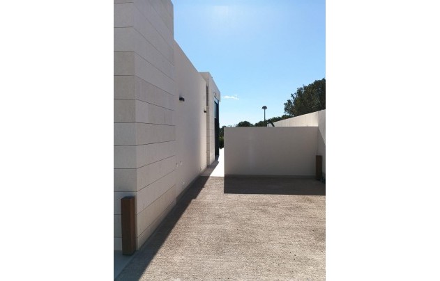 Obra nueva - Villa - Pilar de la Horadada - Roda Golf