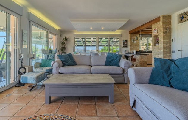 Reventa - Villa - San Miguel de Salinas - Torremendo
