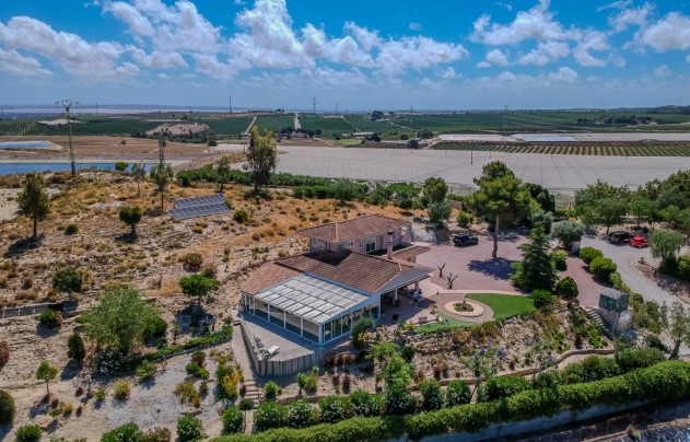 Reventa - Villa - San Miguel de Salinas - Torremendo