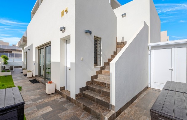 Herverkoop - Villa - Orihuela Costa - Villamartín