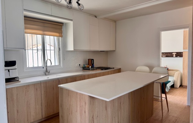 Revente - Villa - Villamartín