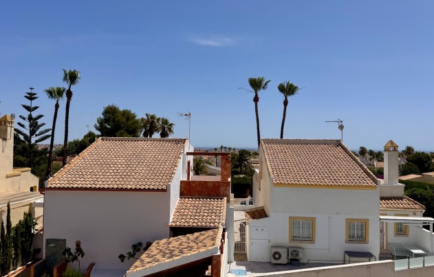 Revente - Villa - Villamartín