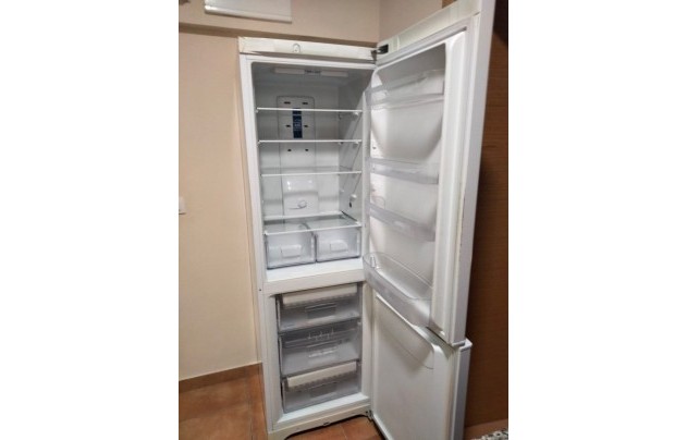 Resale - Commercial - Alicante - Casco antiguo