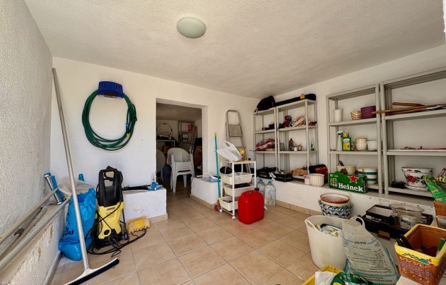 Resale - Villa - Orihuela Costa - Villamartín