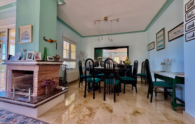 Resale - Villa - Orihuela Costa - Villamartín