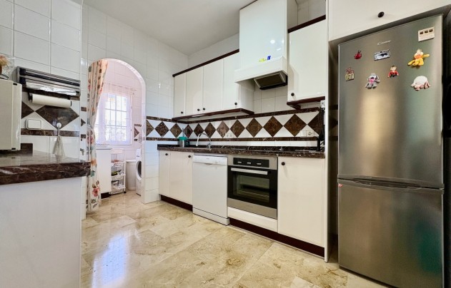 Resale - Villa - Orihuela Costa - Villamartín