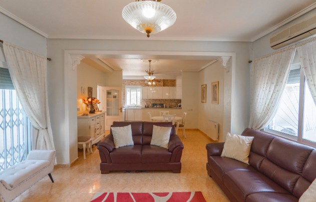 Resale - Villa - Ciudad Quesada - Campo De Golf La Marquesa