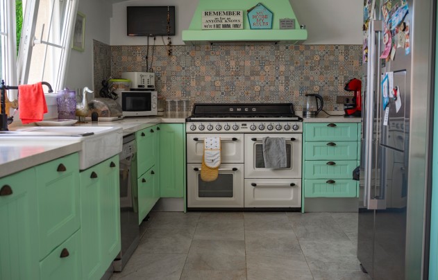 Resale - Villa - Las Heredades - Heredades