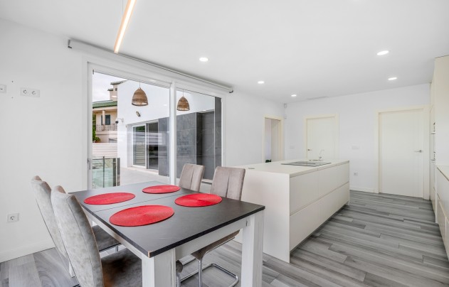 Resale - Villa - Algorfa - Lomas de La Juliana