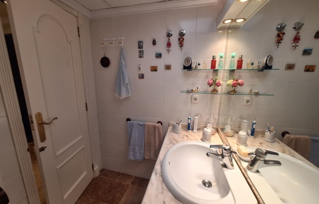 Resale - Apartment - Santa Pola - Center