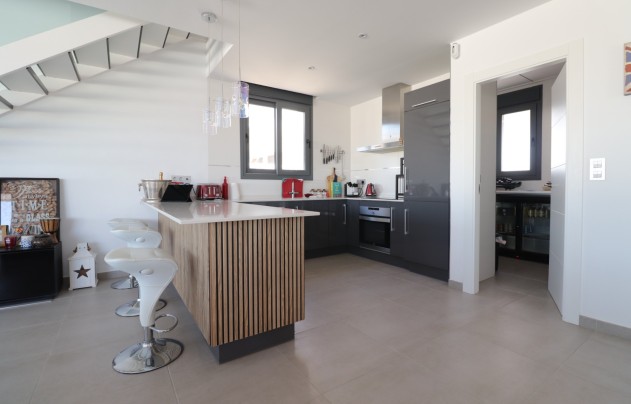 Resale - Villa - Benimar - Benimar III