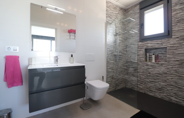 Resale - Villa - Benimar - Benimar III