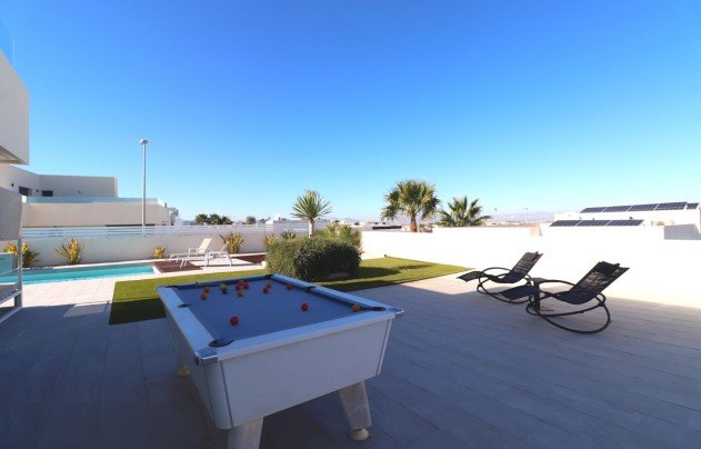 Resale - Villa - Benimar - Benimar III