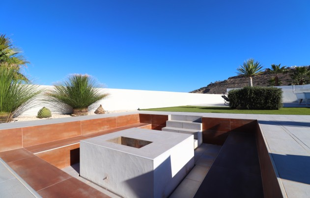 Resale - Villa - Benimar - Benimar III