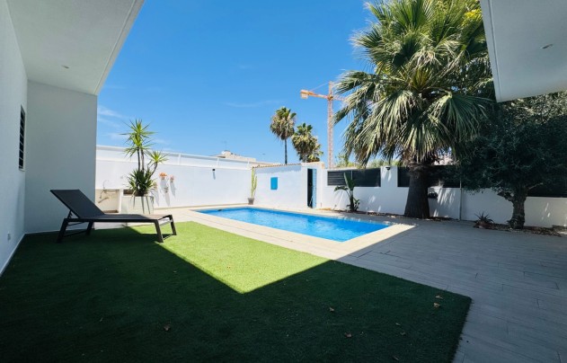 Resale - Villa - San Pedro del Pinatar - LO PAGÁN