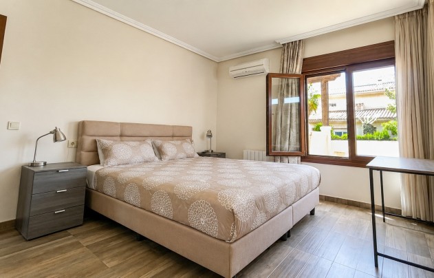 Reventa - Villa - Orihuela Costa - La Zenia
