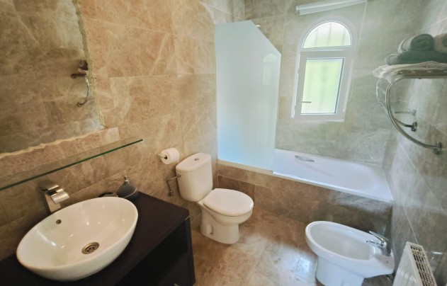 Resale - Villa - Las Ramblas - Las Ramblas Golf