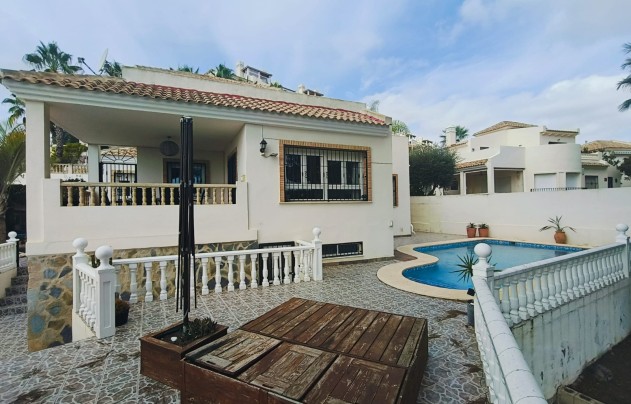 Resale - Villa - Las Ramblas - Las Ramblas Golf