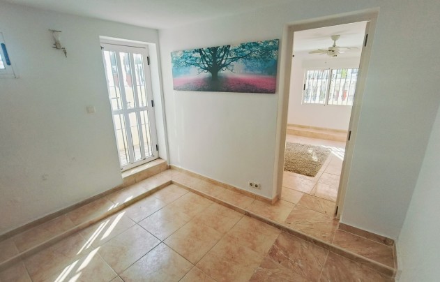 Resale - Villa - Las Ramblas - Las Ramblas Golf