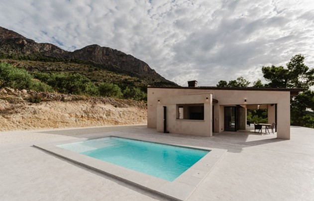 Resale - Villa - Gaianes