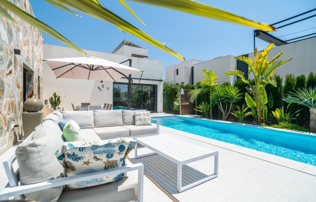 Resale - Villa - Algorfa - La finca Golf