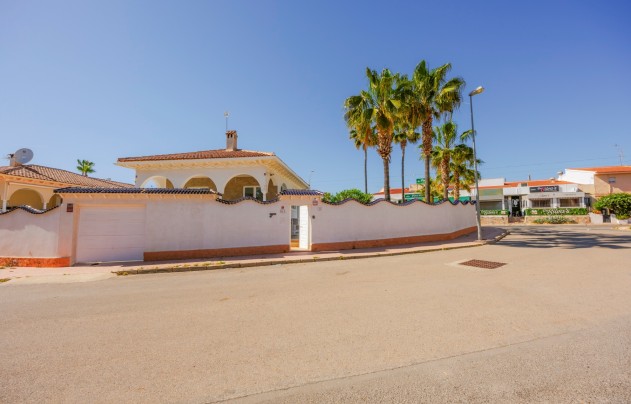 Resale - Villa - Ciudad Quesada
