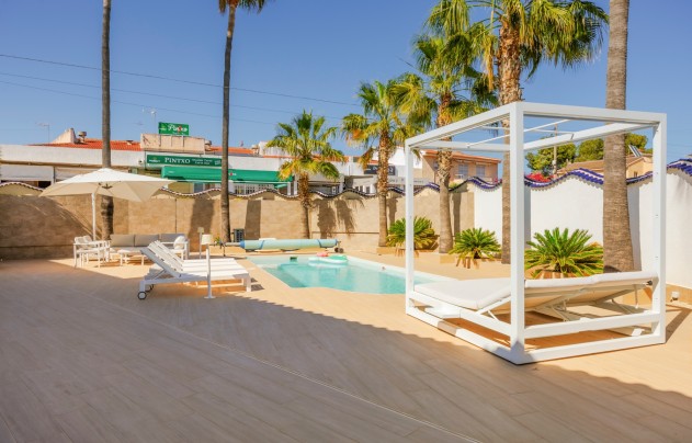 Resale - Villa - Ciudad Quesada