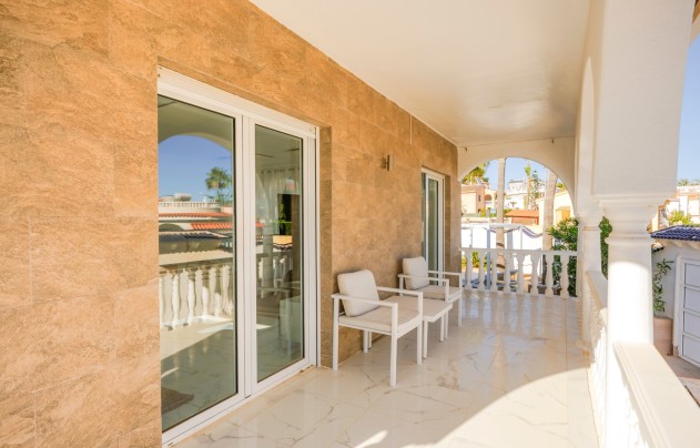 Resale - Villa - Ciudad Quesada